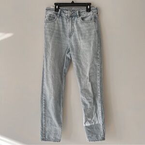 American Eagle Outfitters Light Blue Jeans